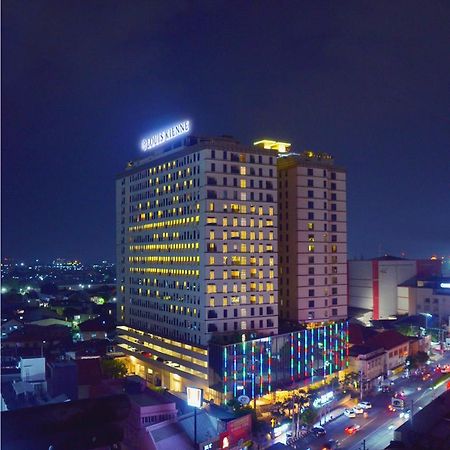 Louis Kienne Hotel Pemuda Semarang Eksteriør bilde