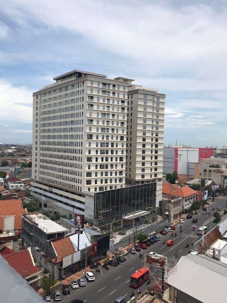 Louis Kienne Hotel Pemuda Semarang Eksteriør bilde