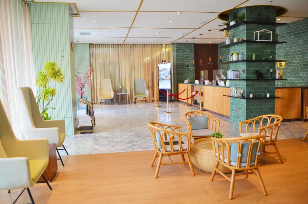 Louis Kienne Hotel Pemuda Semarang Eksteriør bilde